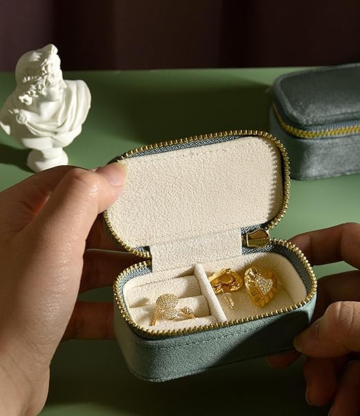 Mini Velvet Jewelry Travel Case