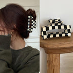 Acrylic Black White Vintage Jaw Clips Hair 2 Pack