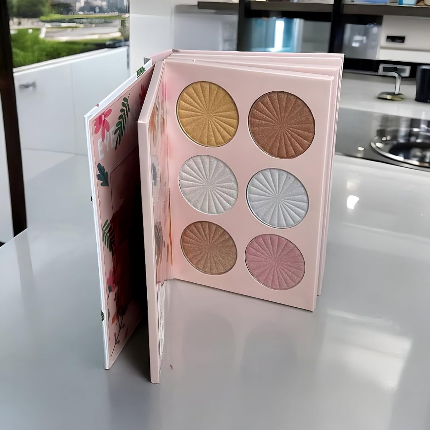 Eyeshadow Palettes UAE