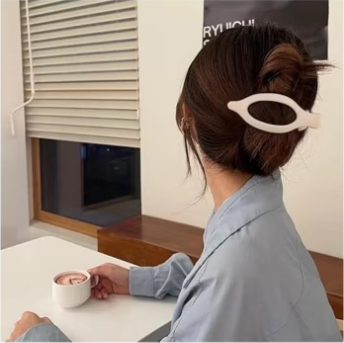 Hair Clips For Women Online UAE