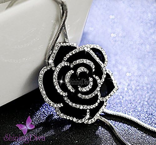 Woman Necklace Online UAE